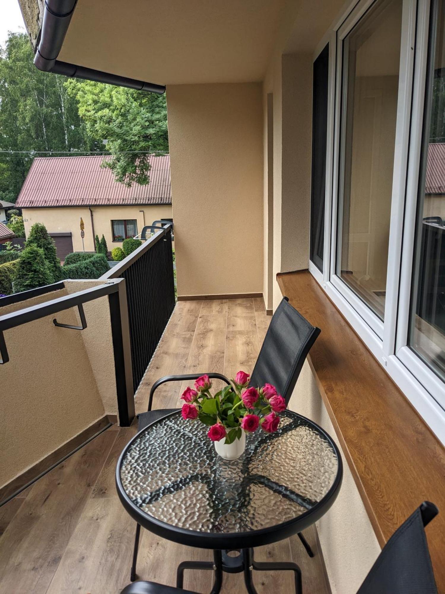 Apartament Piccolo Krasków Εξωτερικό φωτογραφία